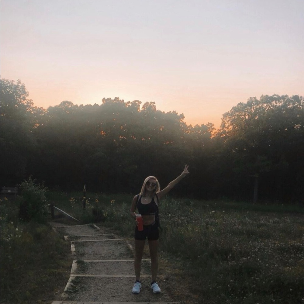 Meet your Posher, Haley